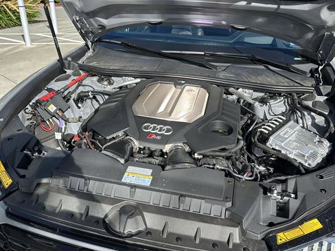 Used 2025 Audi RS 6 performance image 24