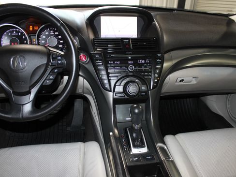 Used 2014 Acura TL w/ Technology Package FWD image 14