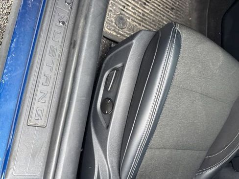 Used 2024 Ford Mustang Coupe image 21