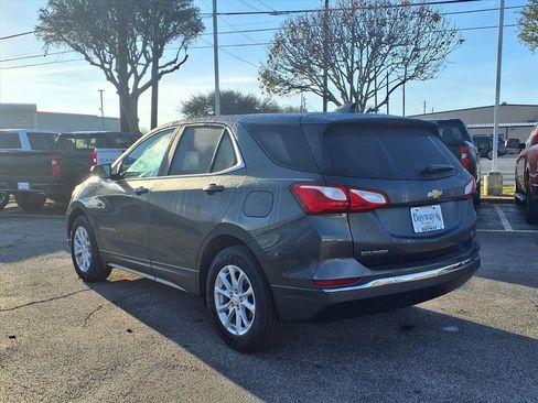 Used 2021 Chevrolet Equinox LT image 23
