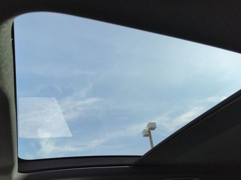 Certified 2024 Mercedes-Benz GLE 350 4MATIC image 20