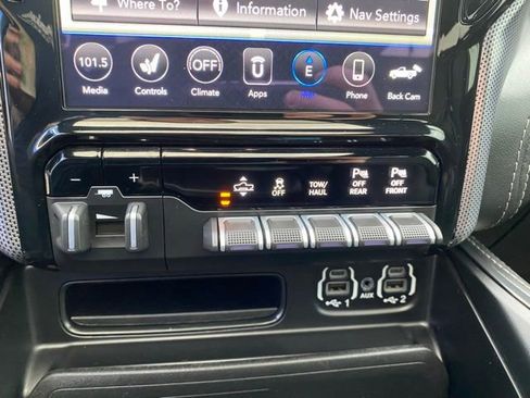 Used 2021 RAM 1500 Limited w/ Night Edition AWD/4WD image 16