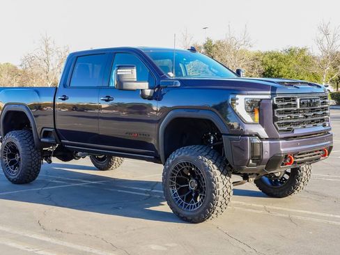 New 2026 GMC Sierra 3500 AT4 w/ AT4 Premium Plus Package AWD/4WD image 6