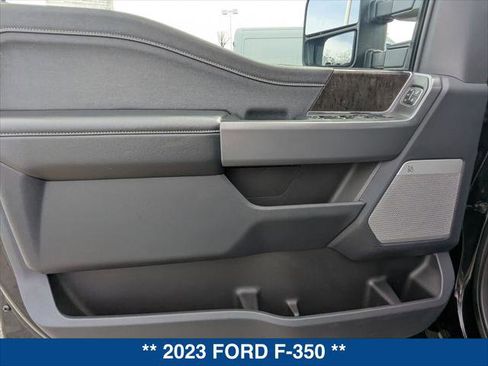 Used 2023 Ford F350 Lariat w/ Lariat Ultimate Package image 10