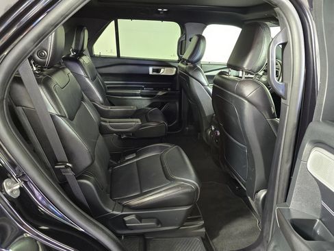 Used 2020 Ford Explorer ST w/ ST Street Pack AWD/4WD image 12