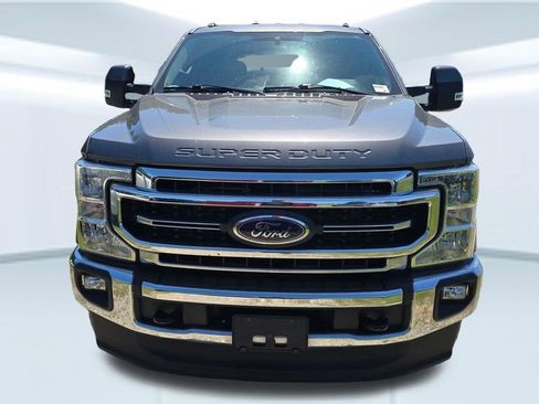 Used 2021 Ford F250 Lariat w/ Lariat Value Package AWD/4WD image 2
