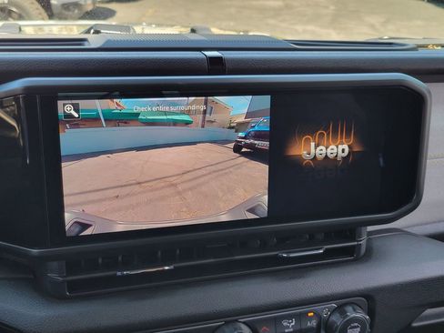 New 2026 Jeep Gladiator Willys image 9