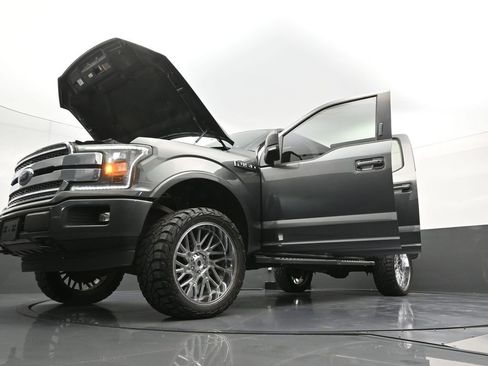 Used 2018 Ford F150 XLT w/ Equipment Group 302A Luxury AWD/4WD image 39