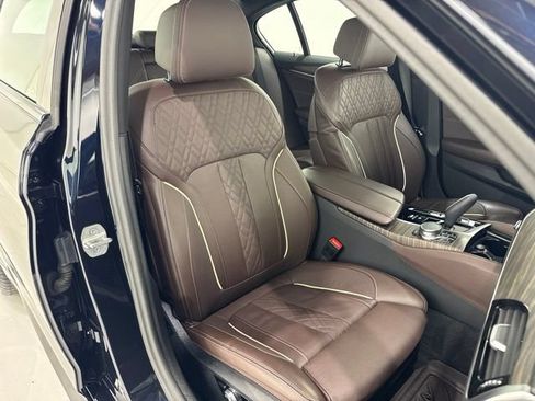 Used 2023 BMW 540i xDrive w/ M Sport Package AWD/4WD image 20