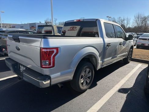 Used 2016 Ford F150 XLT w/ Trailer Tow Package image 12
