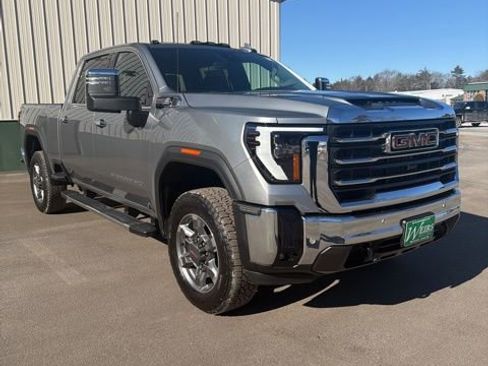 New 2026 GMC Sierra 2500 SLT w/ SLT Premium Package image 7