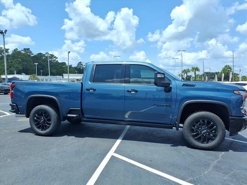 New 2026 Chevrolet Silverado 2500 LTZ w/ Trail Boss Package AWD/4WD image 2