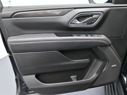 Used 2023 GMC Yukon AT4 w/ AT4 Premium Plus Package image 12