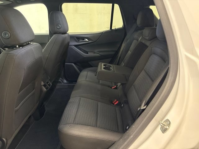 Used 2025 Chevrolet Equinox LT AWD/4WD image 29