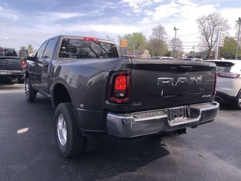 New 2026 RAM 3500 Tradesman w/ Chrome Appearance Group AWD/4WD image 4