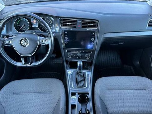 Used 2019 Volkswagen e-Golf SE w/ Driver Assistance Package image 13