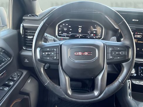 Used 2023 GMC Sierra 1500 AT4 w/ AT4 Premium Package AWD/4WD image 14
