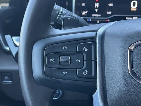 Used 2023 GMC Sierra 1500 SLT w/ SLT Premium Package AWD/4WD image 13