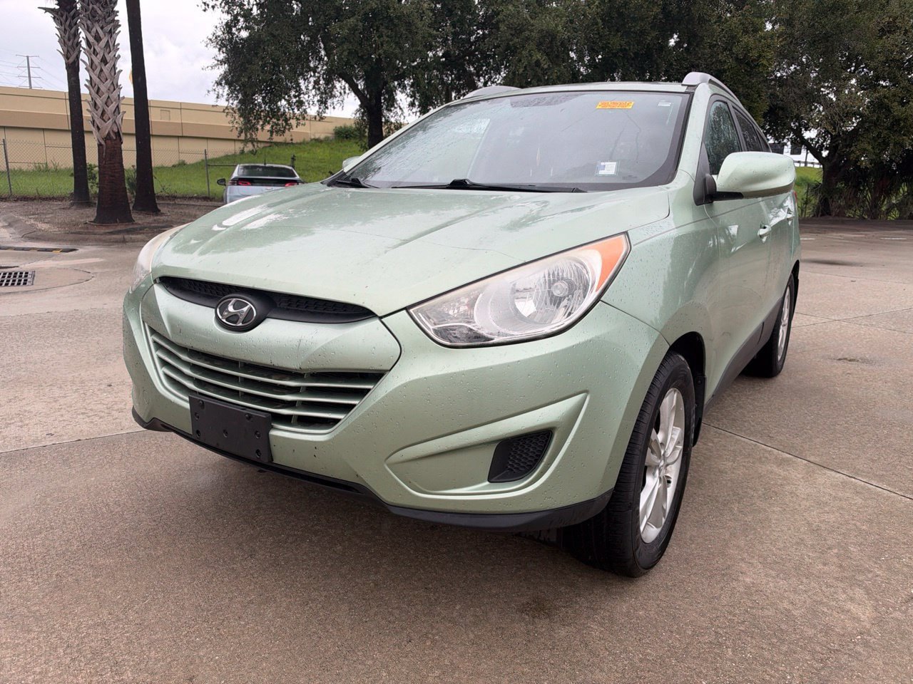 Used 2011 Hyundai Tucson GLS AWD/4WD image 1