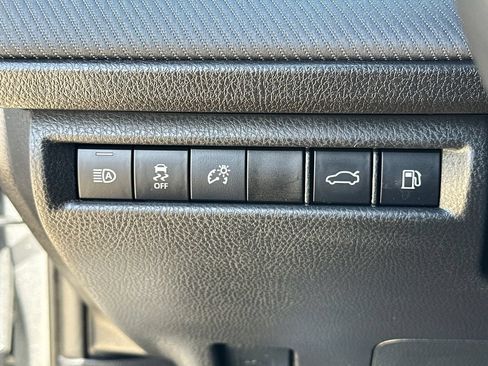 Used 2025 Toyota Camry SE w/ Convenience Package AWD/4WD image 20