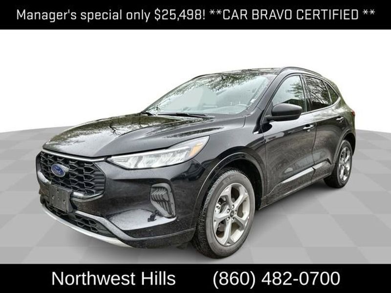 Used 2024 Ford Escape ST-Line image 1