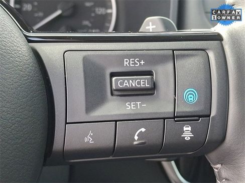 Used 2022 Nissan Rogue SV w/ SV Premium Package image 22