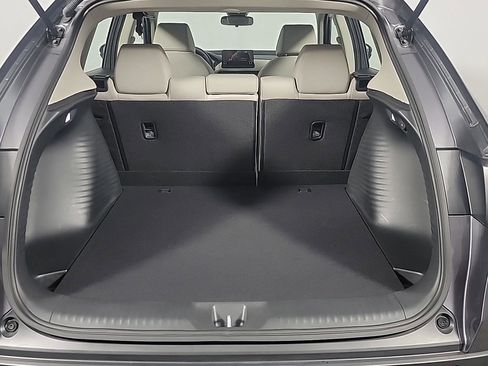 Certified 2023 Honda HR-V LX image 9