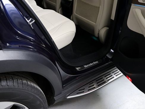 Used 2021 Mercedes-Benz GLE 350 4MATIC image 34