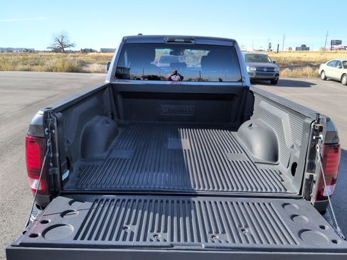 Used 2022 RAM 1500 Classic Warlock w/ Electronics Group image 15