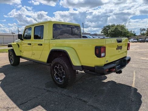 Used 2023 Jeep Gladiator Rubicon w/ LED Lighting Group AWD/4WD image 4