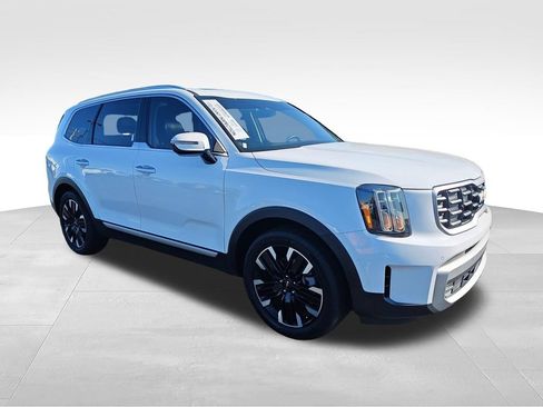 Used 2024 Kia Telluride SX Prestige w/ Towing Package AWD/4WD image 9