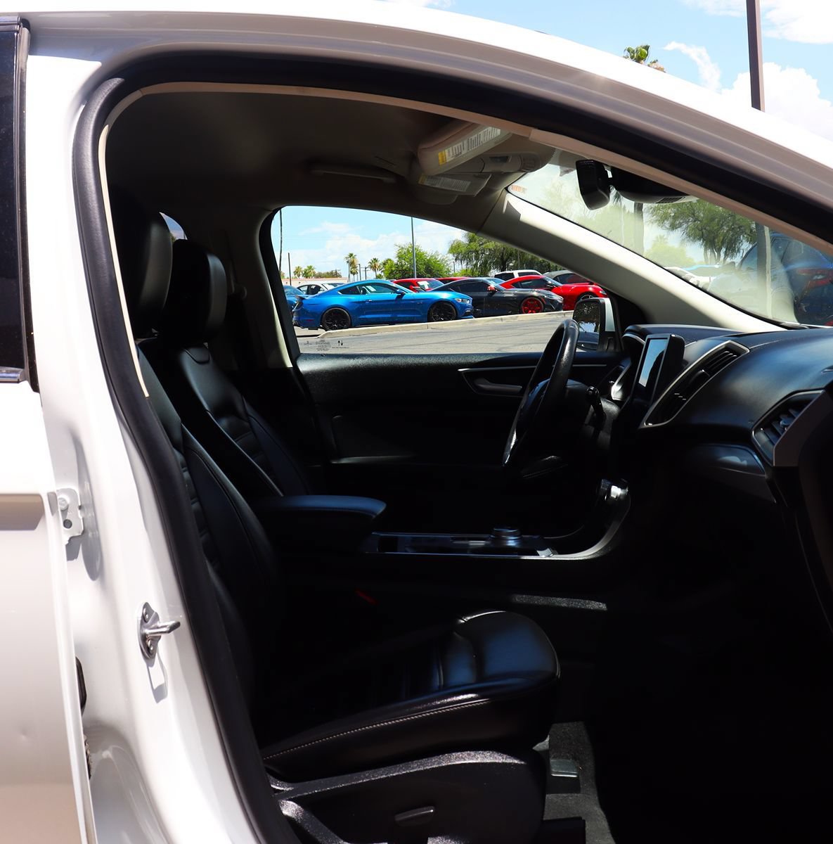 Used 2021 Ford Edge SEL FWD image 30