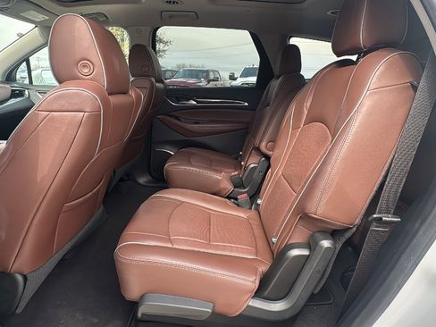 Used 2020 Buick Enclave Avenir w/ Avenir Technology Package image 15