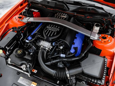 Used 2012 Ford Mustang Boss 302 w/ Boss 302 Accessory Pkg RWD image 89