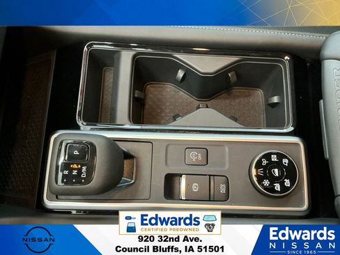 Used 2025 Nissan Pathfinder SL w/ Cargo Package AWD/4WD image 37