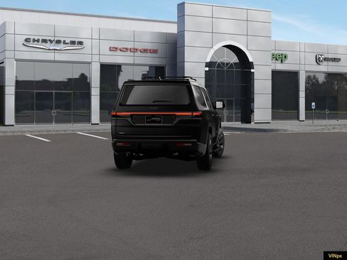 New 2026 Jeep Grand Wagoneer Limited w/ HD Trailer Tow Package image 8