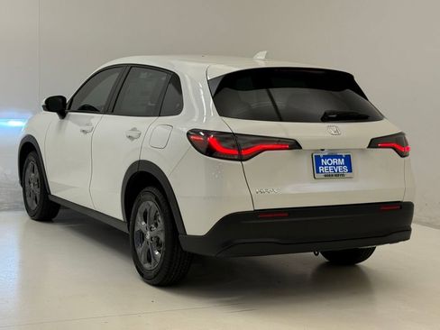 New 2026 Honda HR-V LX image 7