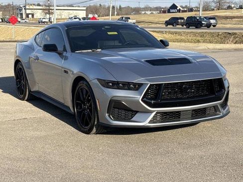 Certified 2025 Ford Mustang GT Premium image 3