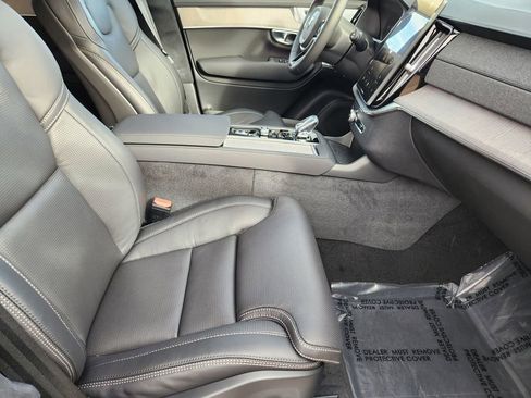 New 2026 Volvo XC90 B6 Ultra w/ Lounge Package image 20