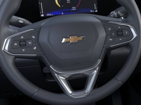 New 2026 Chevrolet Trax LT w/ LT Convenience Package FWD image 19