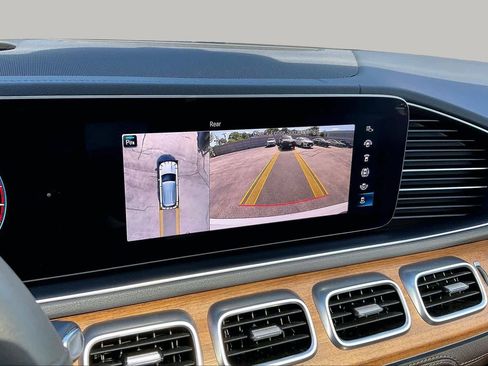 Used 2020 Mercedes-Benz GLE 450 4MATIC image 28