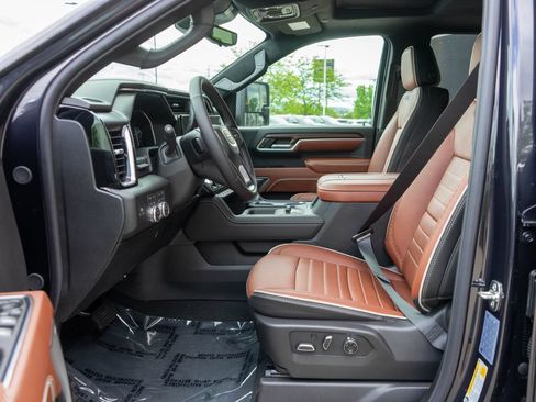 New 2026 GMC Sierra 2500 Denali Ultimate w/ Max Trailering Package AWD/4WD image 11