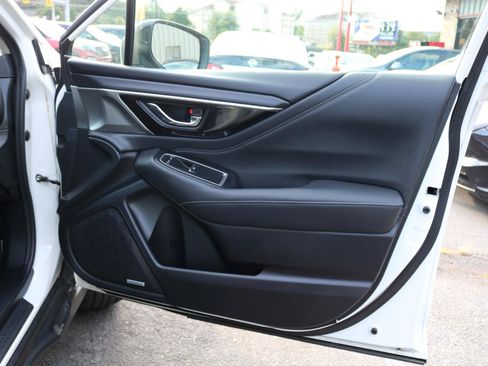 Used 2020 Subaru Outback Limited image 46