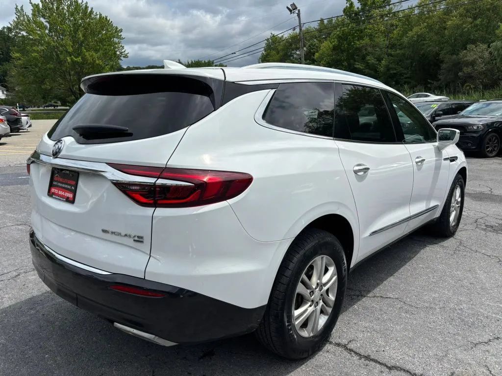 Used 2019 Buick Enclave Premium AWD/4WD image 8