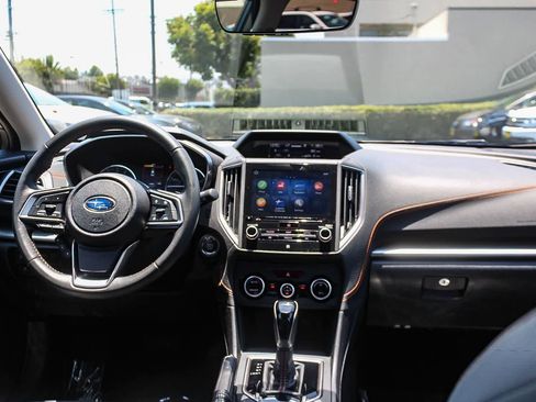 Used 2019 Subaru Crosstrek 2.0i Limited w/ Moonroof Package w/Navigation AWD/4WD image 17