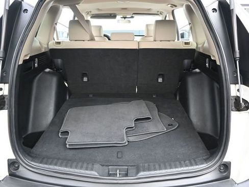 Used 2018 Honda CR-V EX image 10