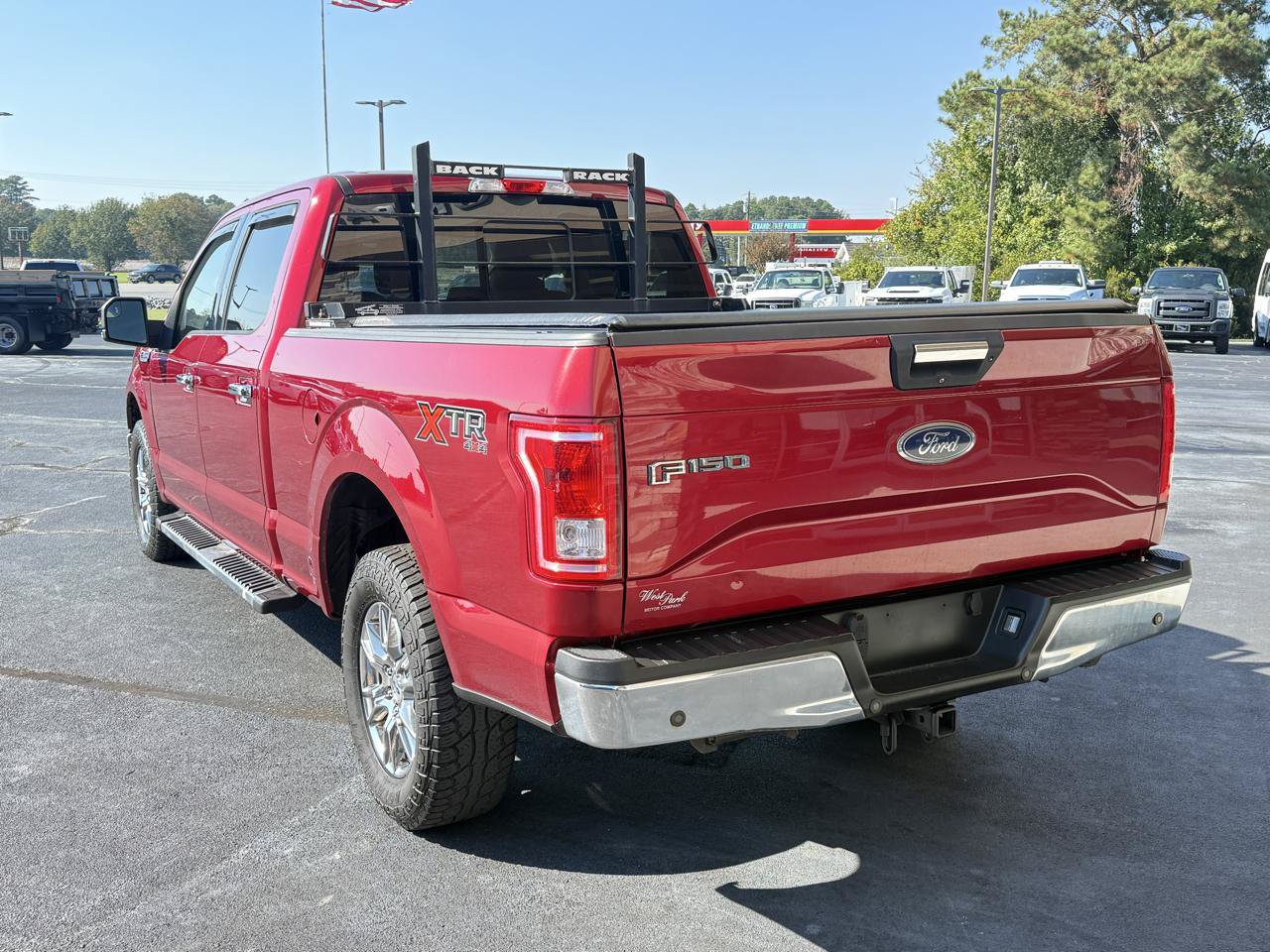 Used 2017 Ford F150 XLT w/ Equipment Group 302A Luxury AWD/4WD image 3