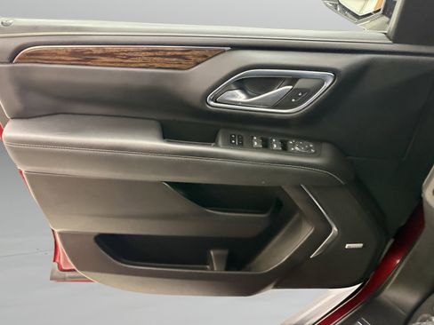 Used 2023 Chevrolet Tahoe Premier image 28