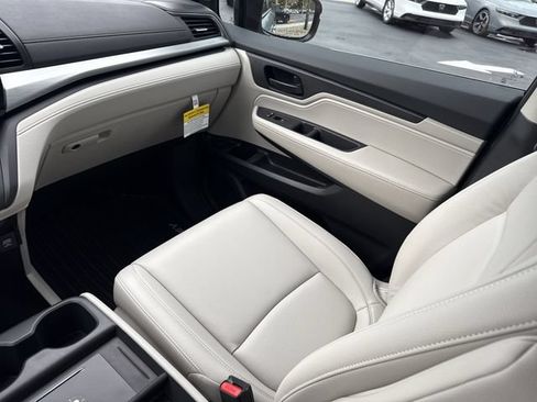 New 2026 Honda Odyssey EX-L image 23