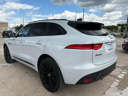 Used 2017 Jaguar F-PACE R-Sport image 6